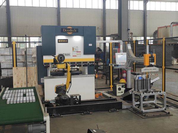 Robotic Bending Cell For Automotive Industry